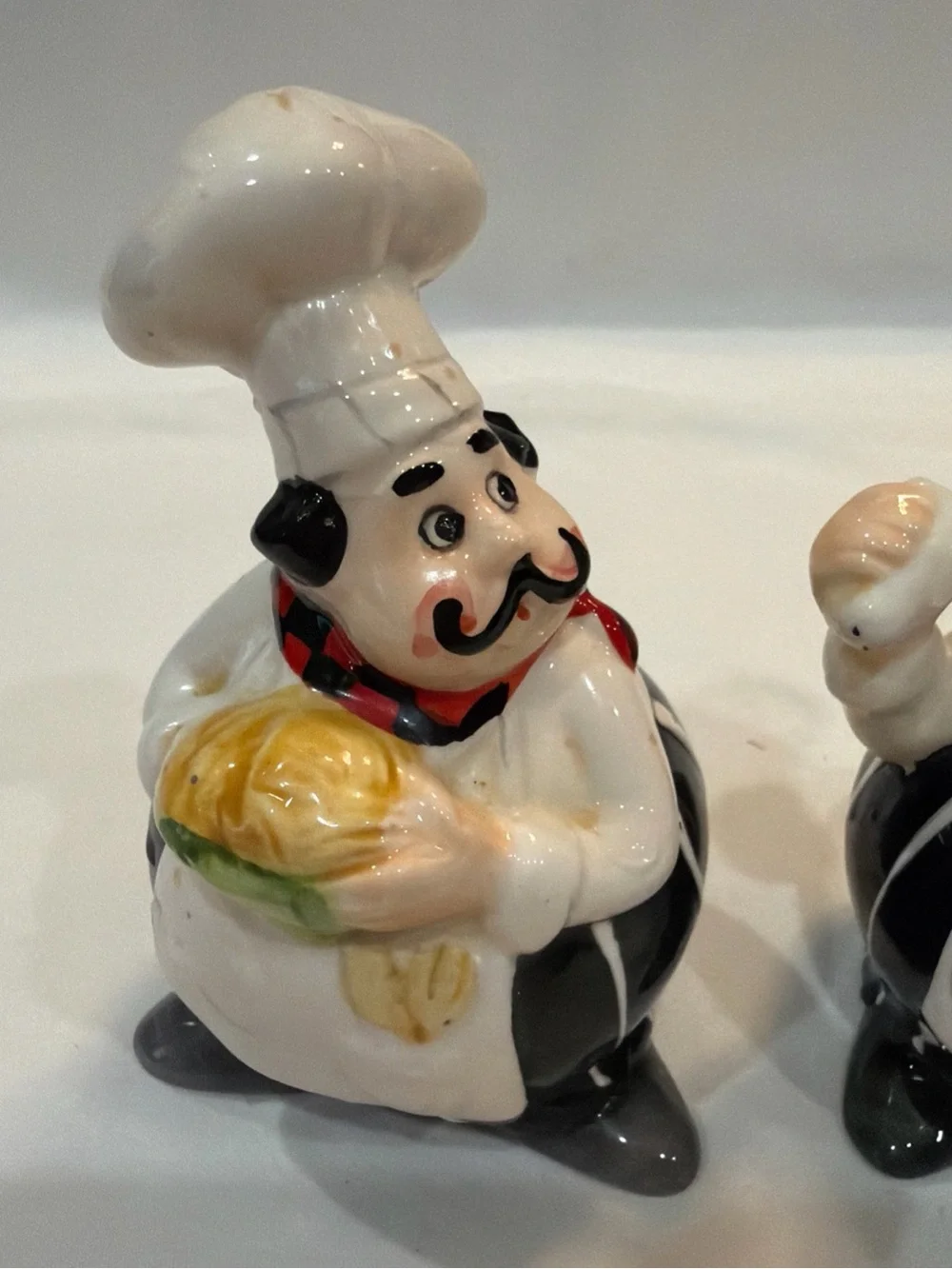 Chef Figurine Salt & Pepper Shaker Set - White and Black